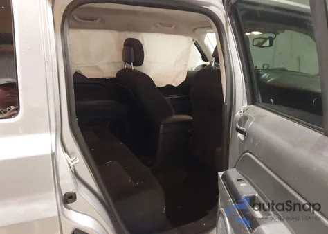 2016 Jeep Patriot Sport из США, поврежденный, VIN 1C4NJPBBXGD603566